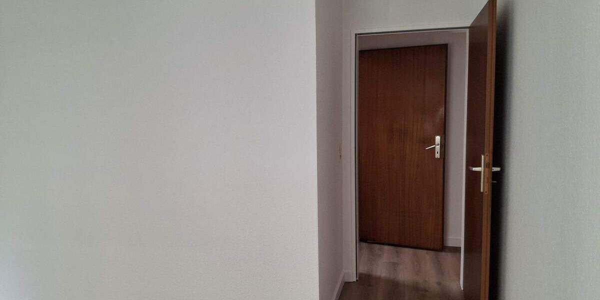 Etagenwohnung Bremerhaven Geestemünde - 3 Zimmer, 83 m&sup2;, 690&euro; | Angebot:25835196