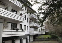 Helle 3-Zimmer-Wohnung mit Balkon und Garage