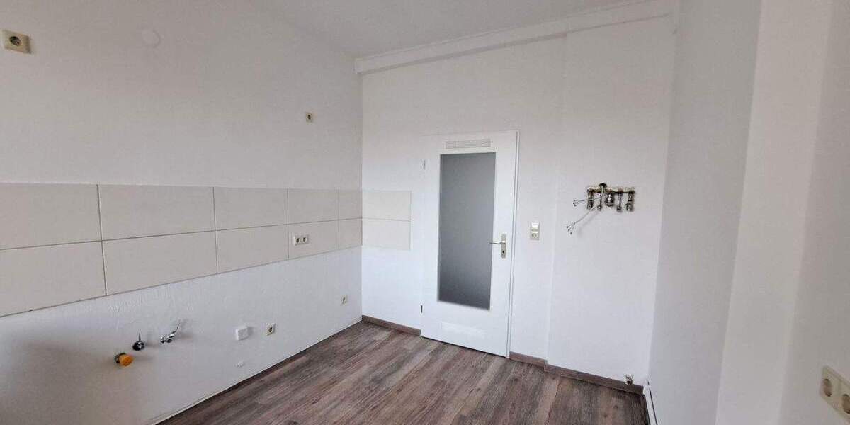 Etagenwohnung Bremerhaven Lehe - 3 Zimmer, 79 m&sup2;, 550&euro; | Angebot:25779711
