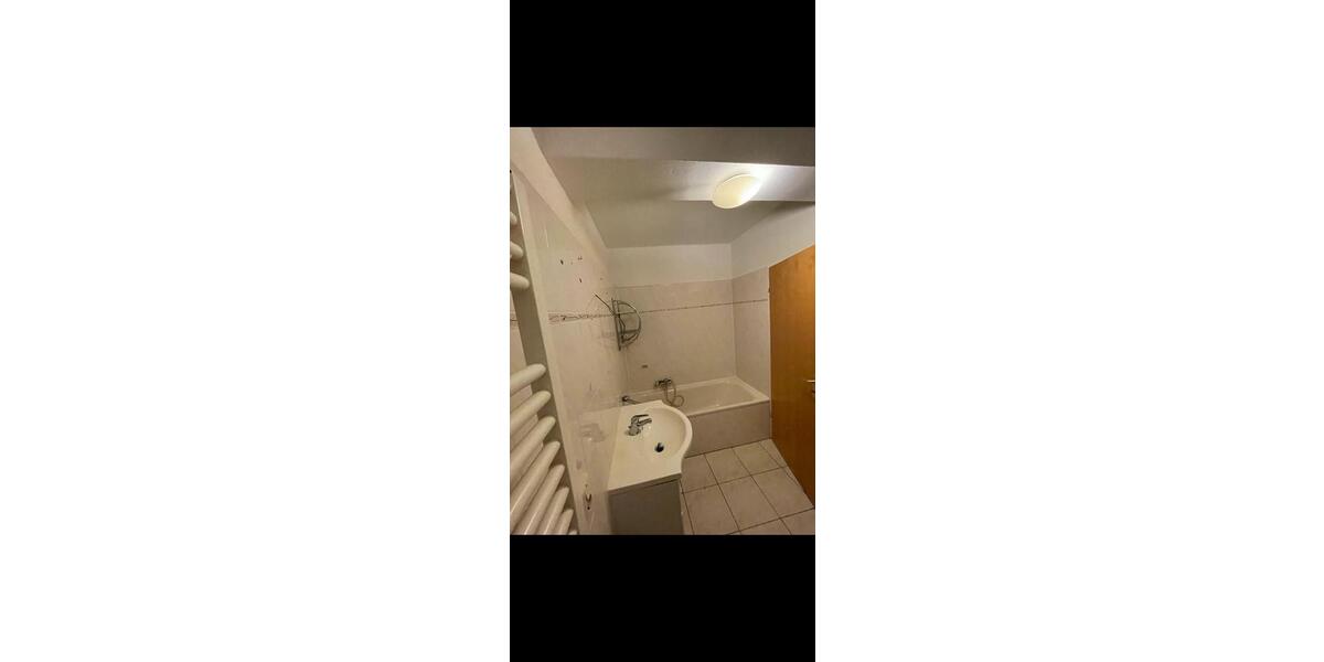 Erdgeschoßwohnung Bremerhaven Lehe - 3 Zimmer, 92 m&sup2;, 129.000&euro; | Angebot:26926542
