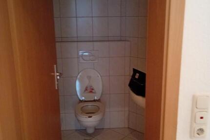 Wohnung Bremerhaven Mitte - 5 Zimmer, 125 m&sup2;, 810&euro; | Angebot:24865948