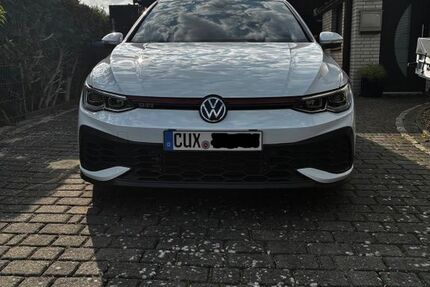 VW Golf 33.901 km 26.700 &euro; Geestland 27607