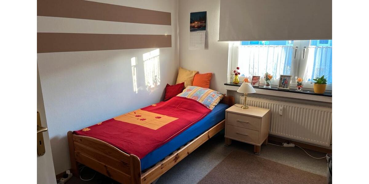 Etagenwohnung Brake (Unterweser) - 3 Zimmer, 65 m&sup2;, 99.999&euro; | Angebot:25137286