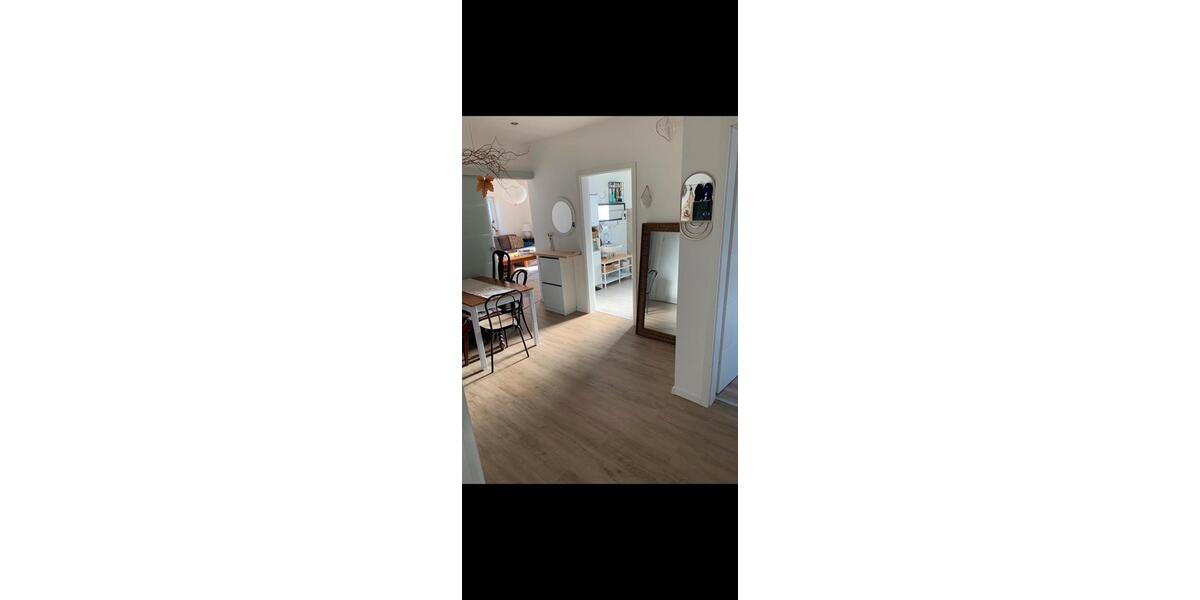 Erdgeschoßwohnung Nordenham - 4 Zimmer, 98 m&sup2;, 1.220&euro; | Angebot:26655657