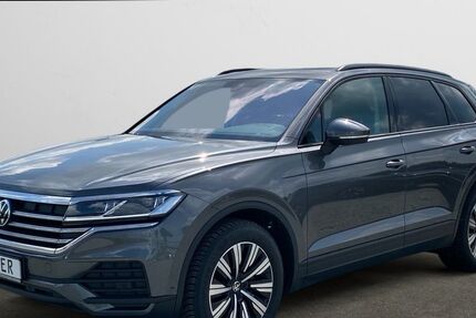 VW Touareg 23.300 km 53.945 &euro; Hagen 27628