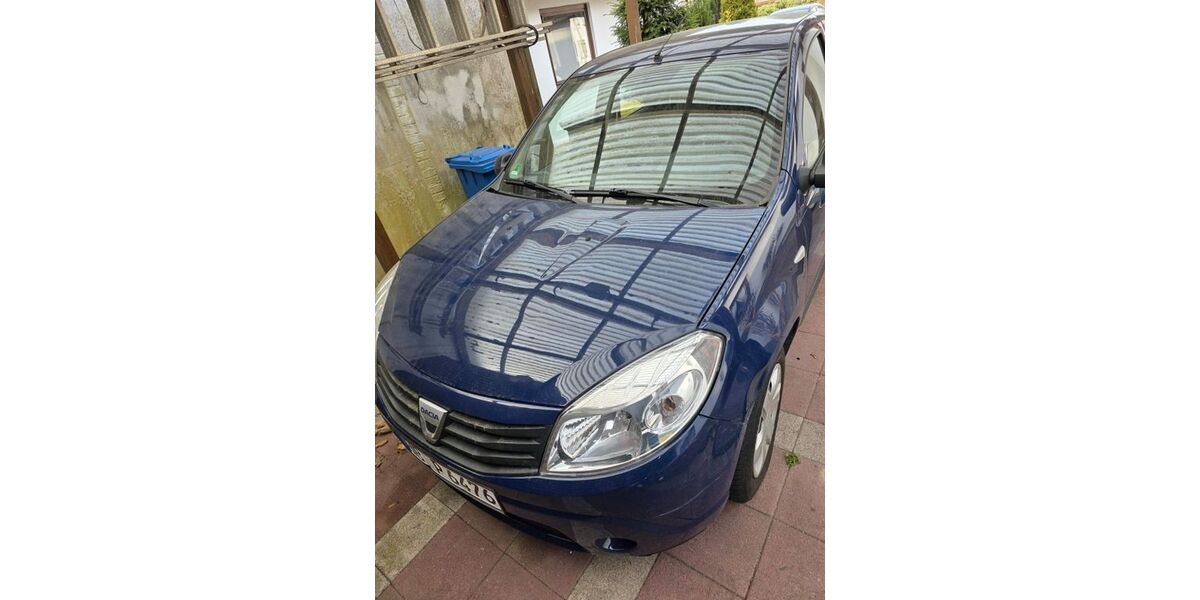 Dacia Sandero 71.800 km 1.680 &euro; Bremerhaven 27578