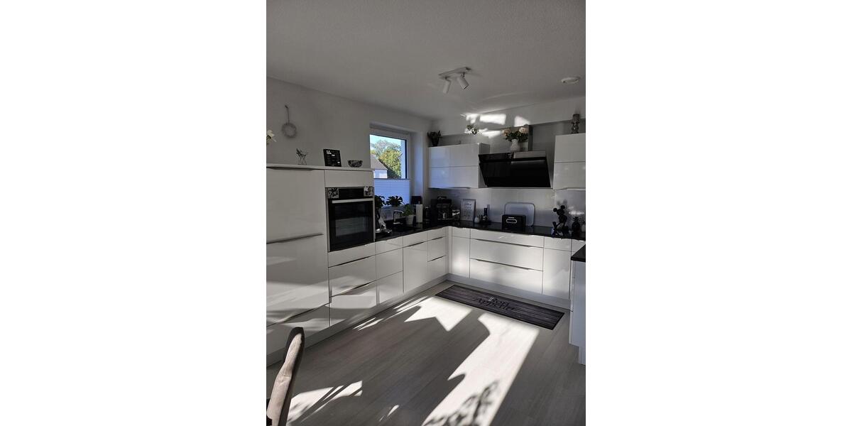 Etagenwohnung Wilhelmshaven Heppens - 3 Zimmer, 83 m&sup2;, 1.000&euro; | Angebot:25980785