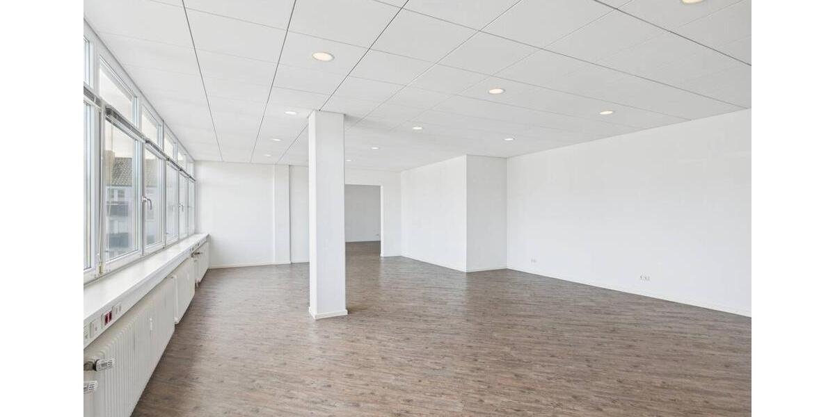 MIETEN. | Flexible Gewerbeeinheit (ca. 131 m²) in der Bremerhavener Innenstadt zimmer