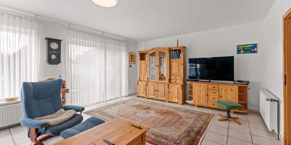 Bungalow Butjadingen-Burhave Burhave - 5 Zimmer, 131 m&sup2;, 425.000&euro; | Angebot:25684206