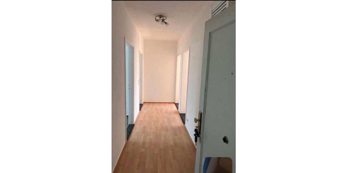 Etagenwohnung Bremerhaven Mitte - 3 Zimmer, 61 m&sup2;, 670&euro; | Angebot:25570266