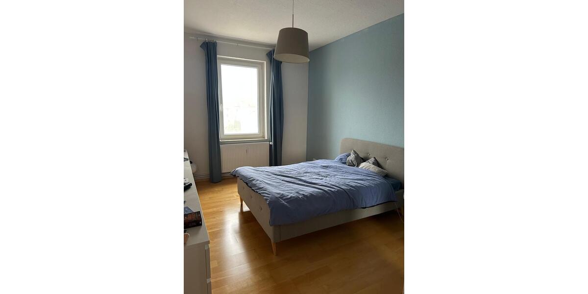 Etagenwohnung Bremerhaven Geestemünde - 4 Zimmer, 94 m&sup2;, 723&euro; | Angebot:26069411