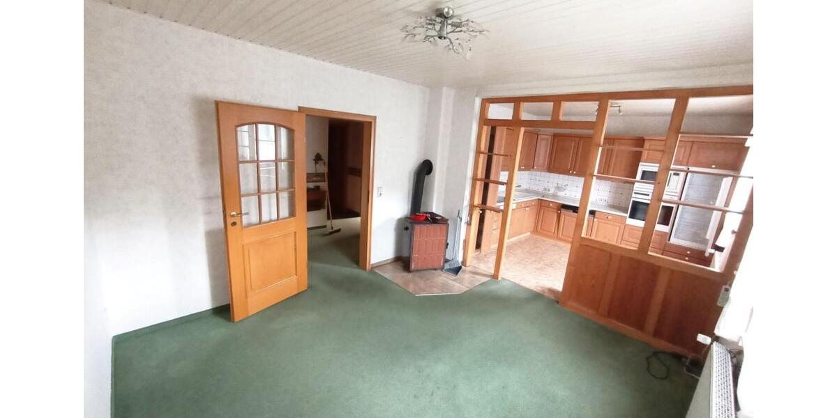 Modernisiertes EFH mit großem Grundstück, Glas-Terrasse & Sauna zimmer