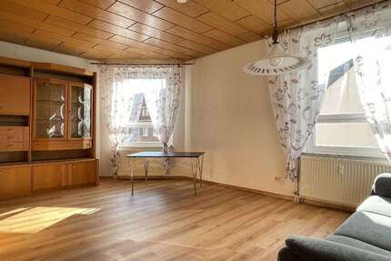 Wohnung zum Kaufen in Bremerhaven 95.000 € 81 m² 3 zimmer