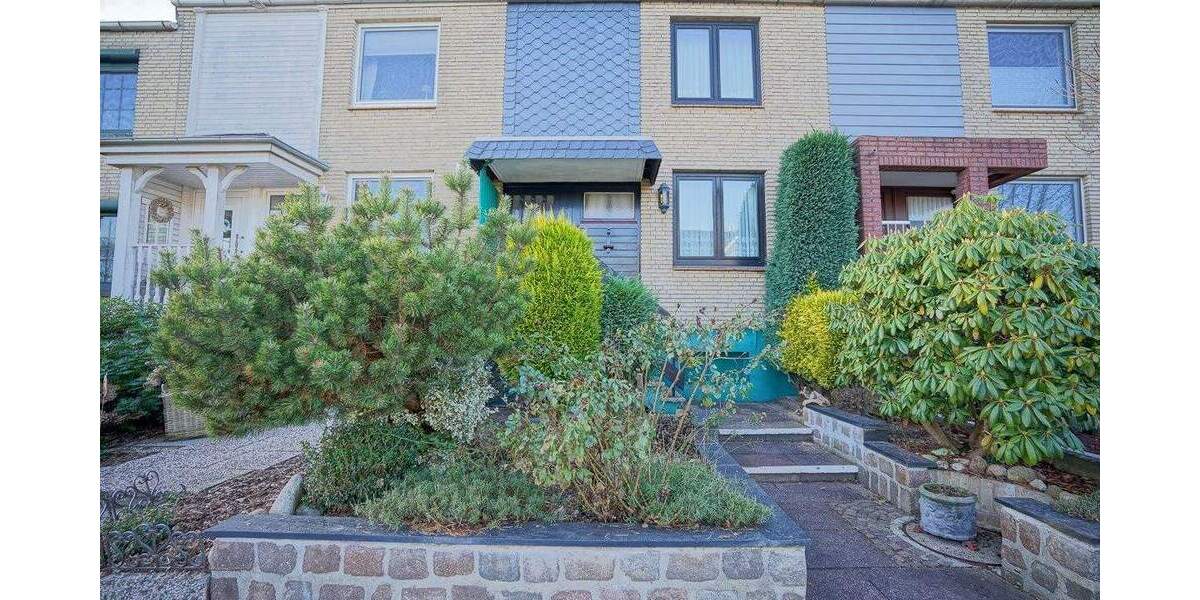 Reihenmittelhaus Bremerhaven Lehe - 4 Zimmer, 95 m&sup2;, 199.000&euro; | Angebot:25834542