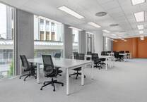 Voll ausgestatteter privater Büroraum für Sie und Ihr Team in Regus Bremen, Überseestadt