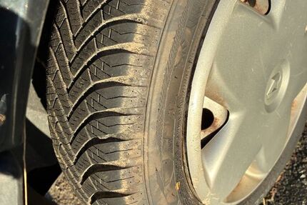 Renault Twingo 134.691 km 1.100 &euro; Stadland 26935