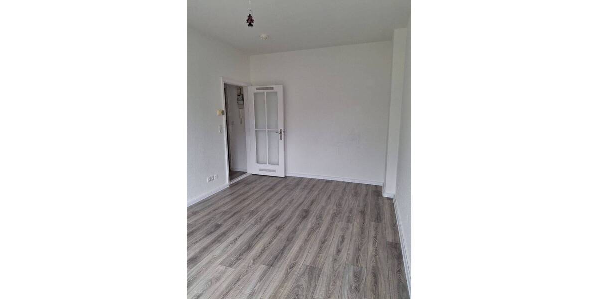 Etagenwohnung Bremerhaven Geestemünde - 2 Zimmer, 40 m&sup2;, 410&euro; | Angebot:26702881