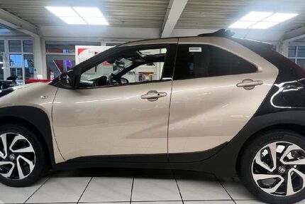 Toyota Aygo (X) 1.001 km 21.290 &euro; Bremerhaven 27580