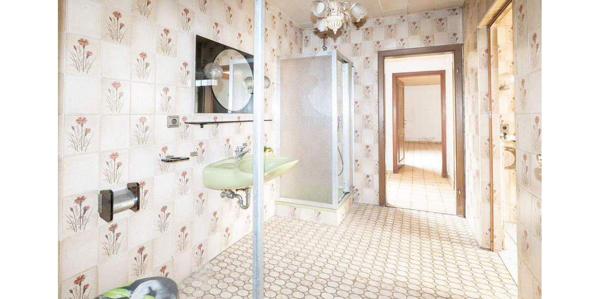 Mehrfamilienhaus, Wohnhaus Odisheim - 1 Zimmer, 530 m&sup2;, 299.000&euro; | Angebot:24793061