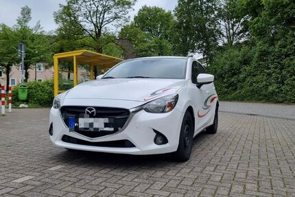 Mazda 2 86.700 km 10.500 &euro; Schiffdorf 27619