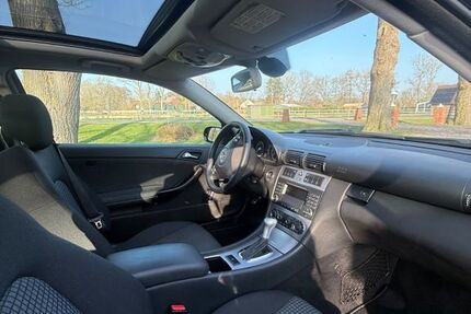 Mercedes-Benz 200 145.000 km 7.450 &euro; Ovelgönne 26939