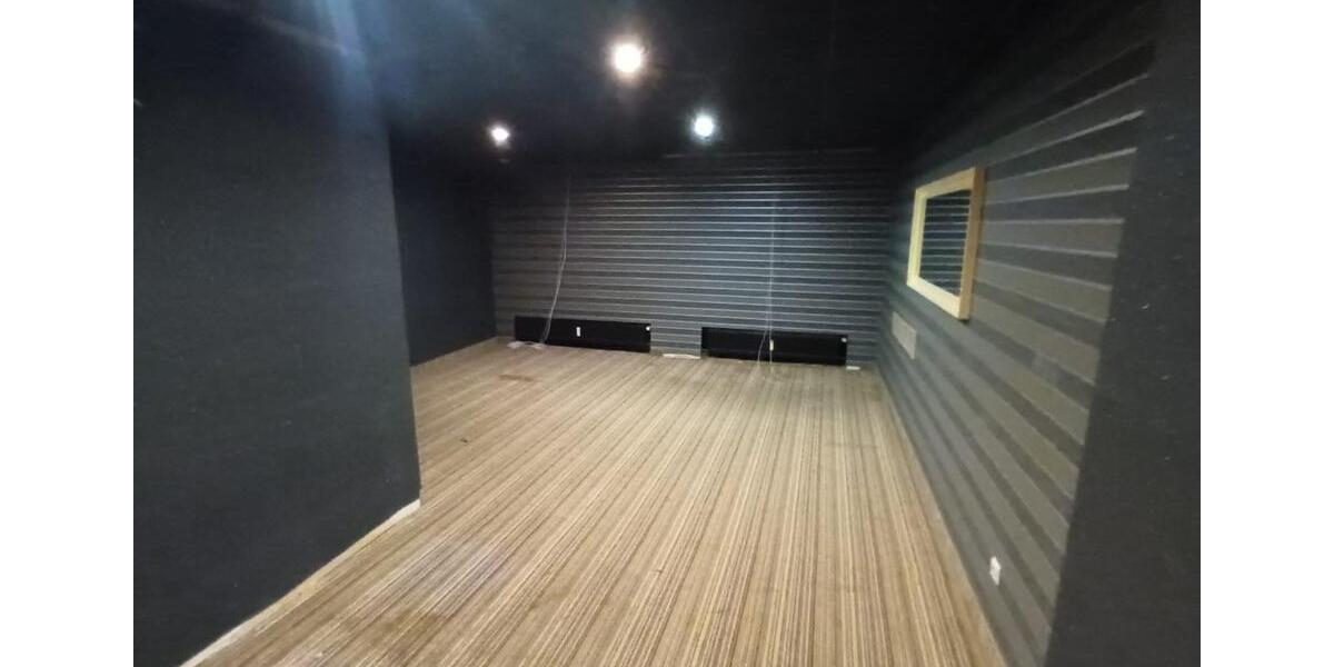 Gewerbeobjekt Wilhelmshaven Heppens - 1.500&euro; | Angebot:26396251