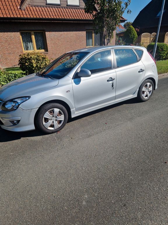 Hyundai i30 160.800 km 2.700 € Nordenham 26954