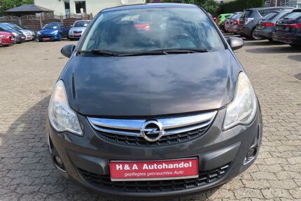 Opel Corsa 244.228 km 1.999 &euro; Geestland 27607