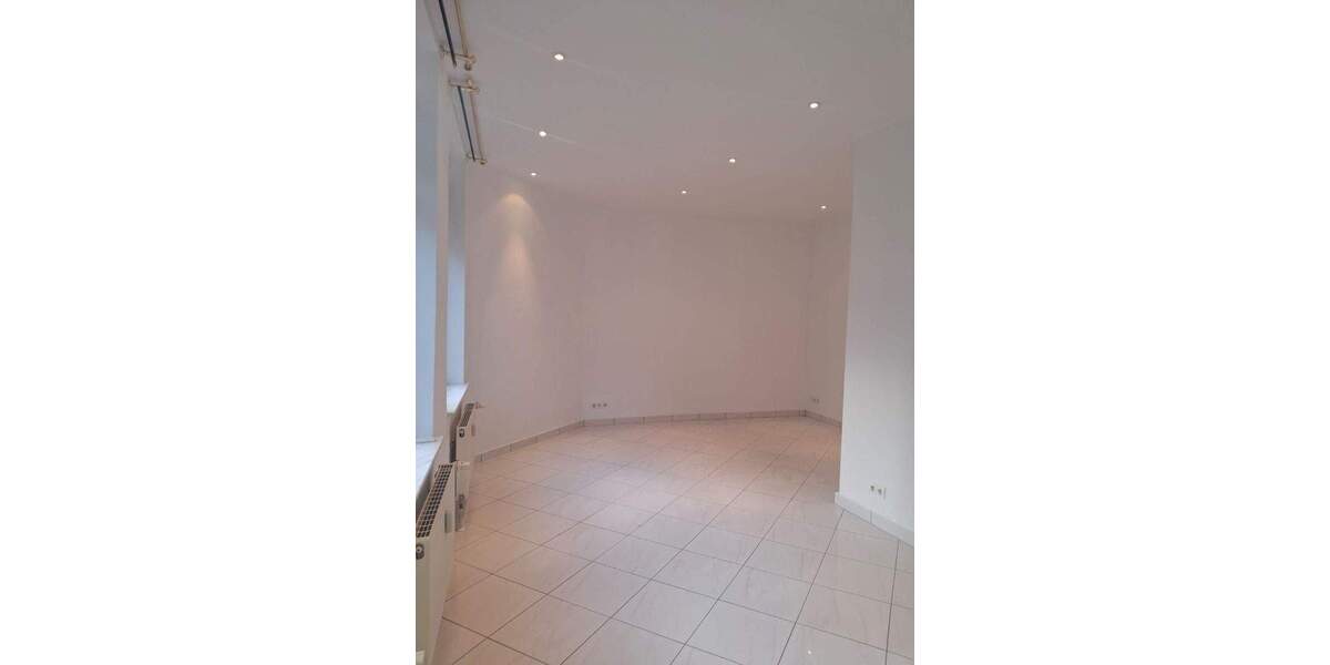 Etagenwohnung Bremerhaven Lehe - 3 Zimmer, 82 m&sup2;, 750&euro; | Angebot:25669771