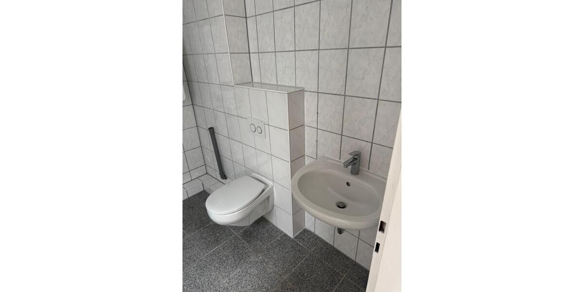 Etagenwohnung Bremerhaven Mitte - 3 Zimmer, 85 m&sup2;, 119.000&euro; | Angebot:26024406