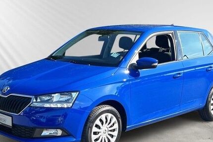 Skoda Fabia 42.865 km 10.999 &euro; Bremerhaven 27568