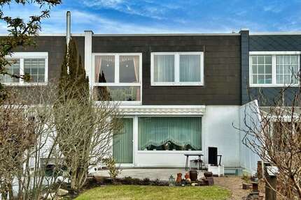 Haus Bremerhaven Schiffdorferdamm - 4 Zimmer, 101 m&sup2;, 185.000&euro; | Angebot:25201868