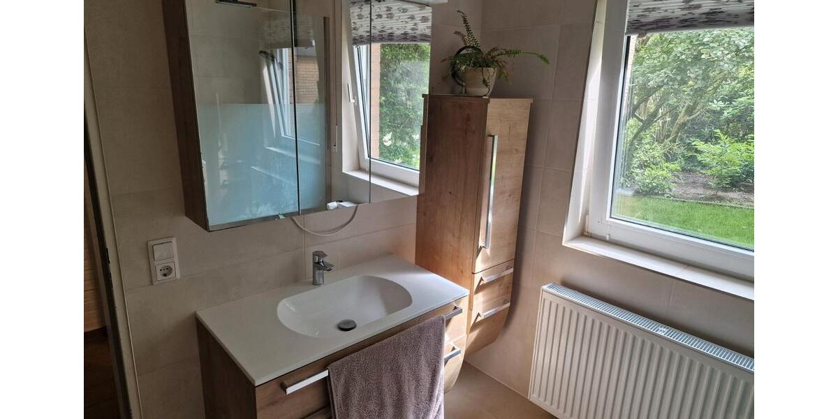 Einfamilienhaus Brake (Unterweser) - 4 Zimmer, 128 m&sup2;, 305.000&euro; | Angebot:26913766