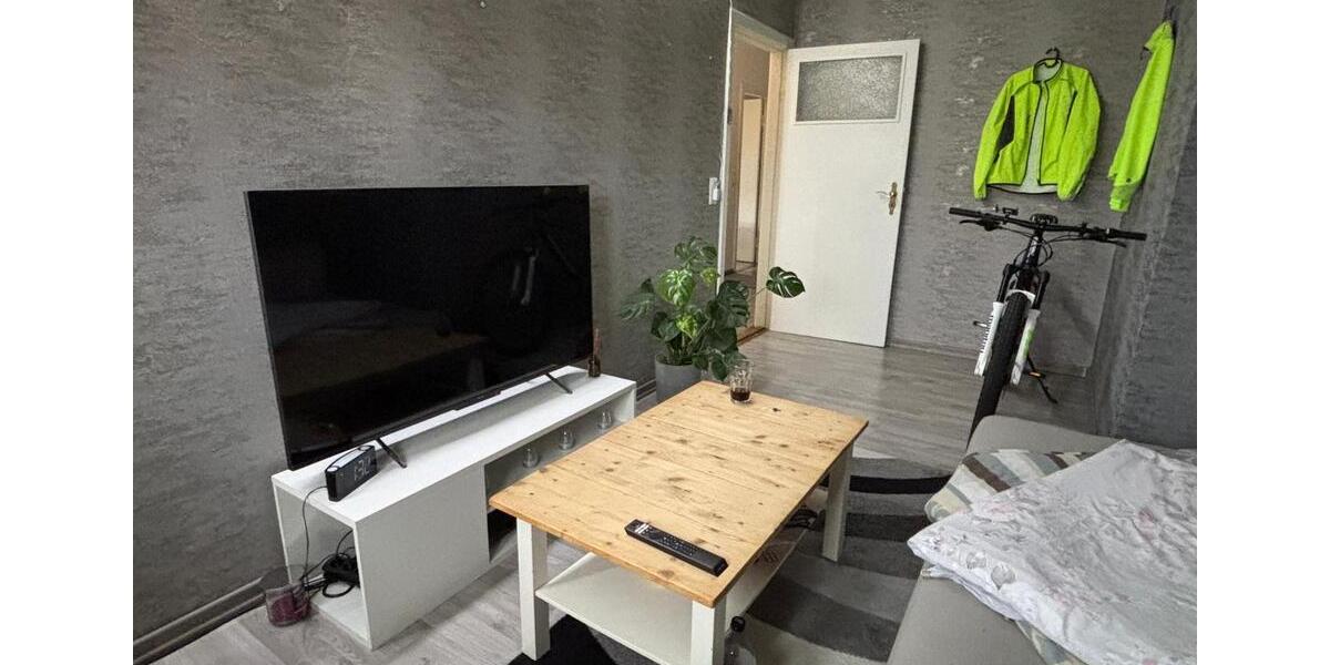 Dachgeschoßwohnung Nordenham - 2.5 Zimmer, 55 m&sup2;, 399&euro; | Angebot:24996722