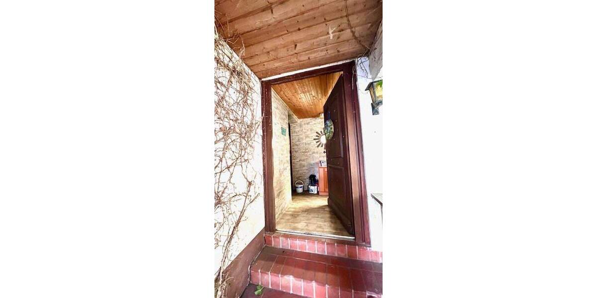 Mehrfamilienhaus, Wohnhaus Bremerhaven Lehe - 8 Zimmer, 140 m&sup2;, 250.000&euro; | Angebot:25724271