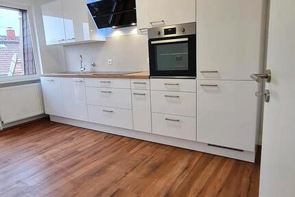 3-Zimmer WohnungMitte 90 m² + NK 140€ 3 zimmer