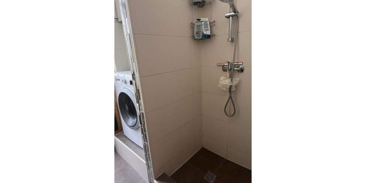 Mehrfamilienhaus in gefragter Lage von Bremerhaven zimmer