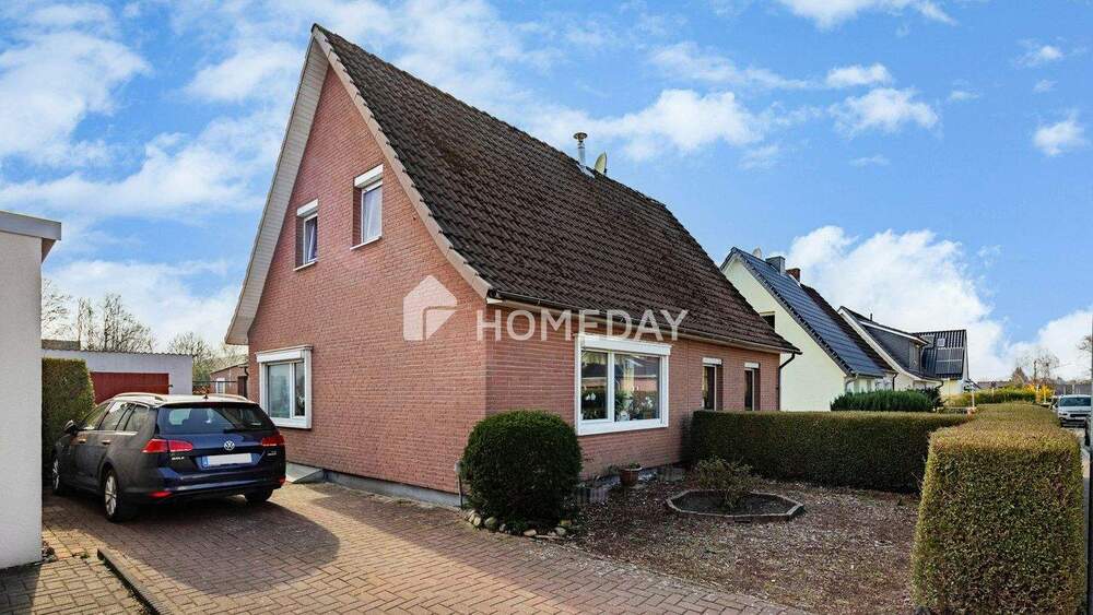 Doppelhaushälfte Bremerhaven Surheide - 3 Zimmer, 79 m&sup2;, 139.000&euro; | Angebot:25737527