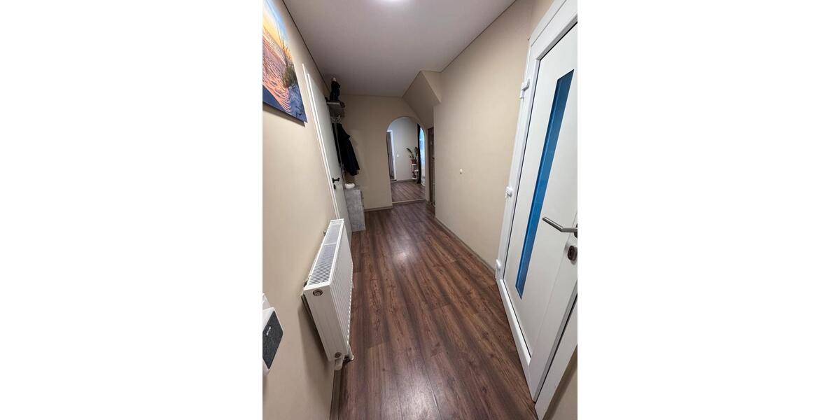 Einfamilienhaus Bremerhaven - 5 Zimmer, 182 m&sup2;, 260.000&euro; | Angebot:26429621