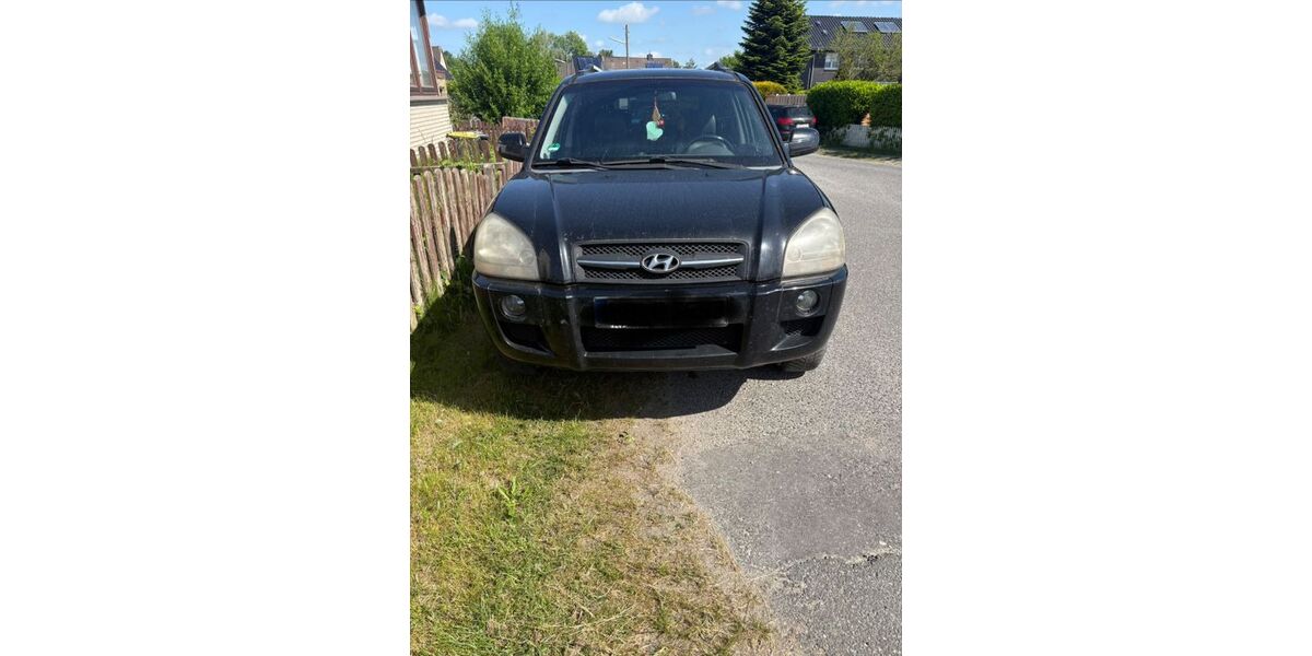 Hyundai TUCSON 139.755 km 3.800 &euro; Bremerhaven 27574