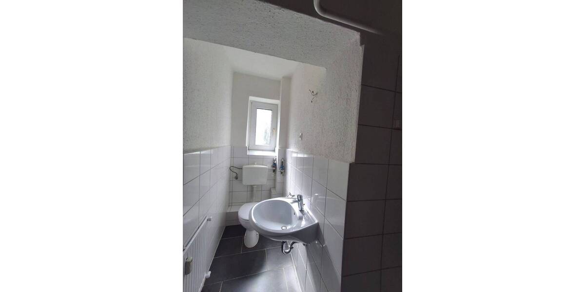 Etagenwohnung Bremerhaven Lehe - 2 Zimmer, 44 m&sup2;, 350&euro; | Angebot:26819766