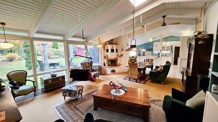 Einfamilienhaus Holste Hellingst - 7 Zimmer, 247 m&sup2;, 379.000&euro; | Angebot:26260950