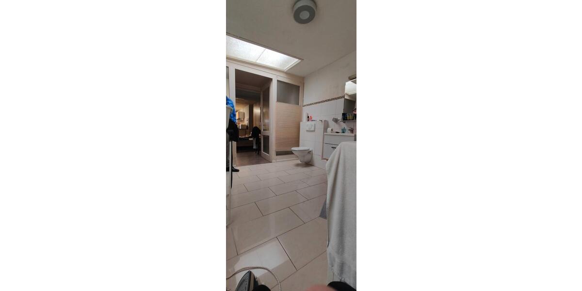 Erdgeschoßwohnung Bremerhaven Mitte - 1 Zimmer, 50 m&sup2;, 499&euro; | Angebot:25988095