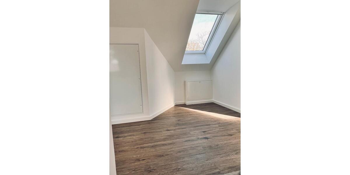Etagenwohnung Loxstedt - 4 Zimmer, 118 m&sup2;, 1.295&euro; | Angebot:26350829