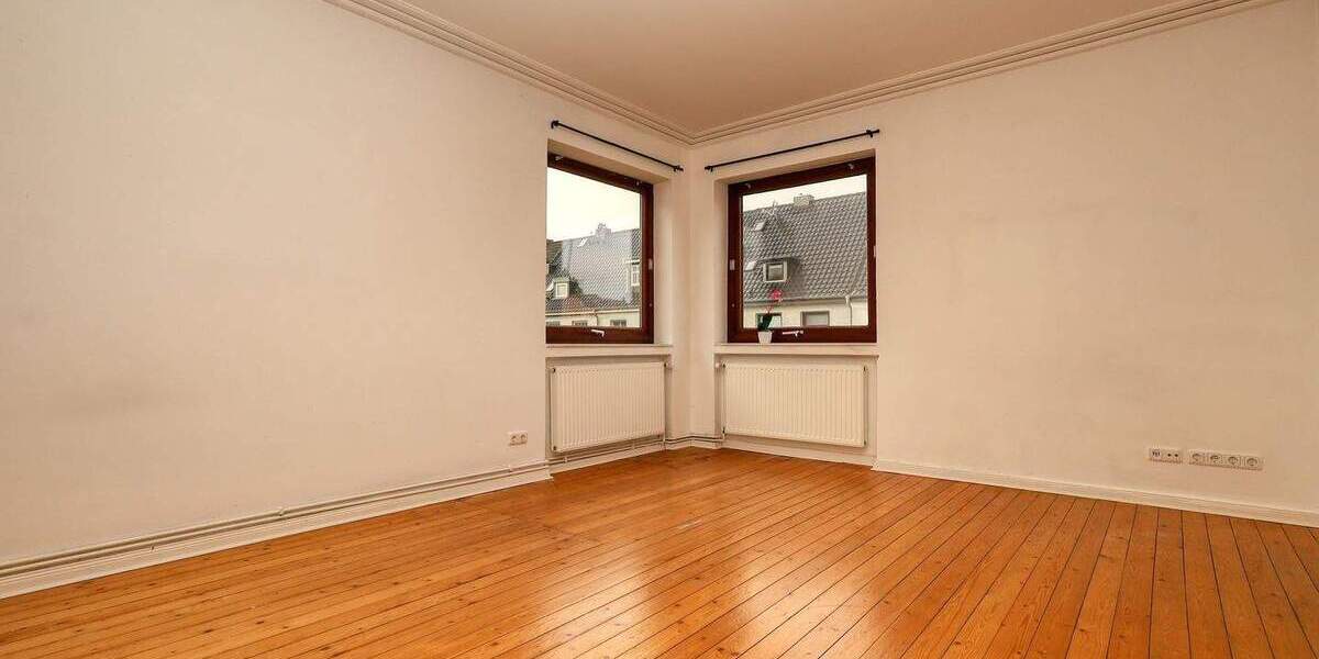 Mehrfamilienhaus, Wohnhaus Bremerhaven Geestemünde - 6 Zimmer, 299.000&euro; | Angebot:25779611