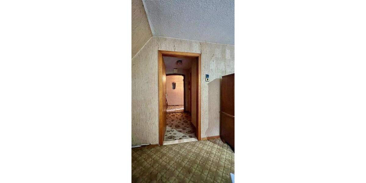 Mehrfamilienhaus, Wohnhaus Bremerhaven Lehe - 8 Zimmer, 140 m&sup2;, 250.000&euro; | Angebot:24735780