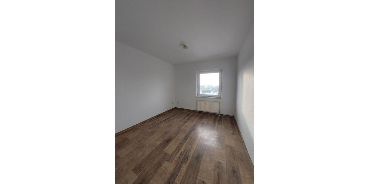 Wohnung, 03. OG, rechts, Jahnstraße 6 3 zimmer