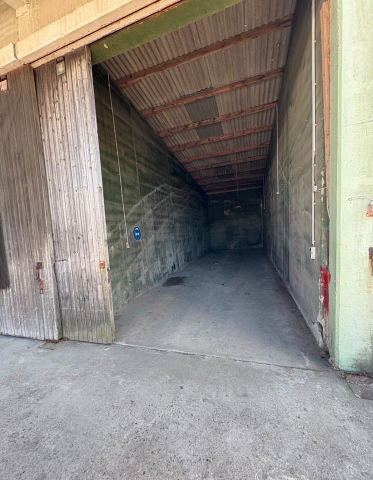 Halle in stotel zu vermieten