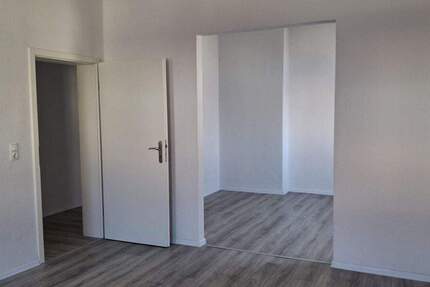 Wohnung Bremerhaven Lehe - 3 Zimmer, 68 m&sup2;, 470&euro; | Angebot:25815055