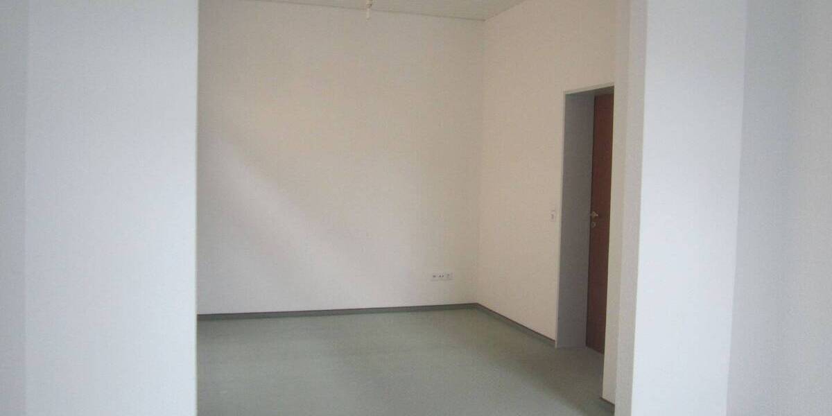 Mehrfamilienhaus, Wohnhaus Bremerhaven Lehe - 7 Zimmer, 240 m&sup2;, 290.000&euro; | Angebot:26796358
